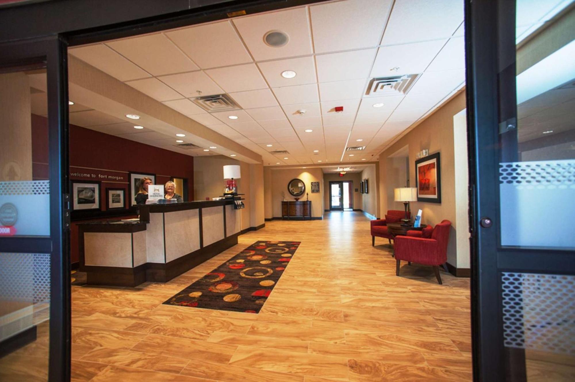 Hampton Inn By Hilton Fort Morgan Buitenkant foto